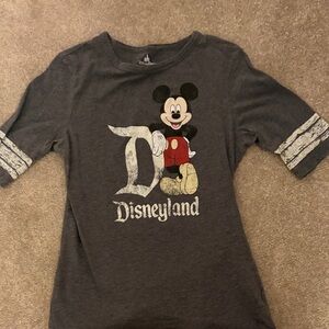 Disneyland tee